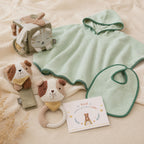Geschenkset zur Geburt Mick – Poncho-Set