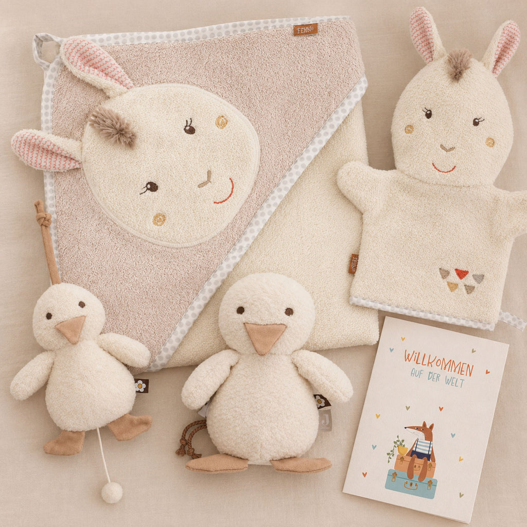 Geschenkset zur Geburt mit Namen – Lama und Ente von Fehn, personalisiertes Babygeschenk