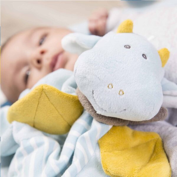 Fehn Schmusetuch Drache mit einem Baby
