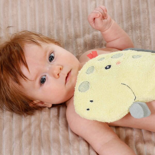 Fehn Waschlappen Dino mit staunendem Baby