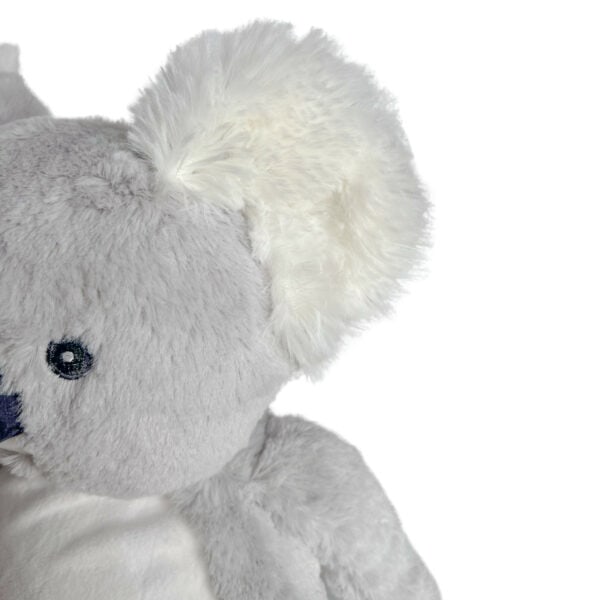 Personalisiertes Kuscheltier Koala Bär mit Blick auf die Ohren