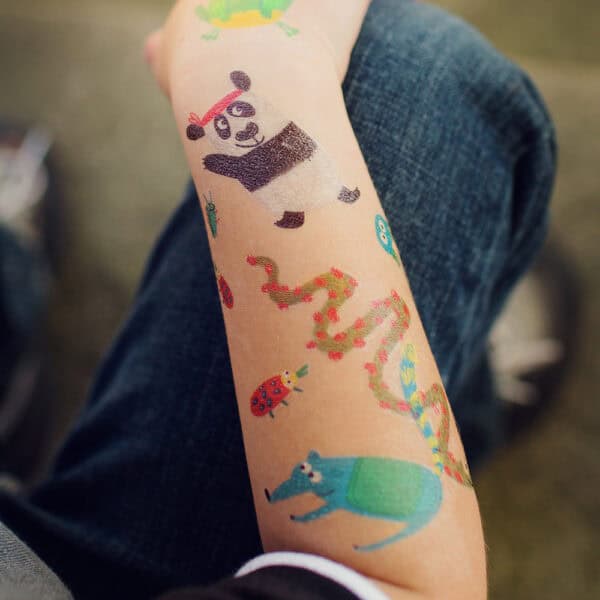 djeco-tattoos-tiere-arm