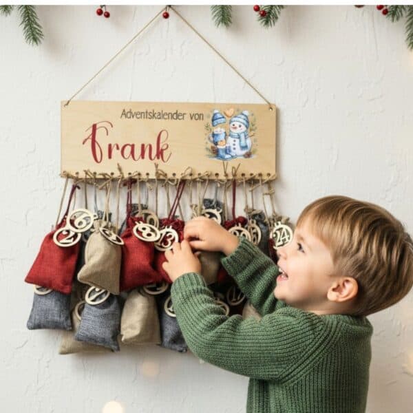 adventskalender-zum-haengen-blauer-schneemann