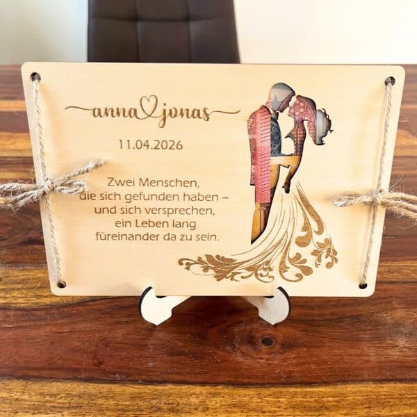 geldgeschenk-hochzeit-zwei-menschen-staender