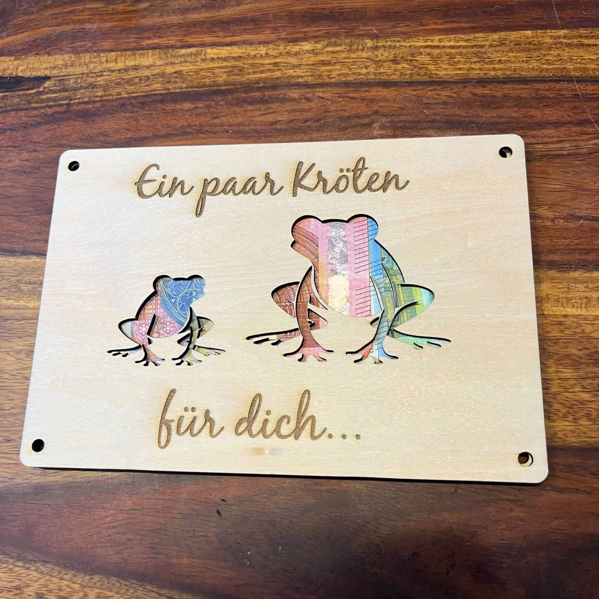 geldgeschenk-holz-kroeten-befuellt