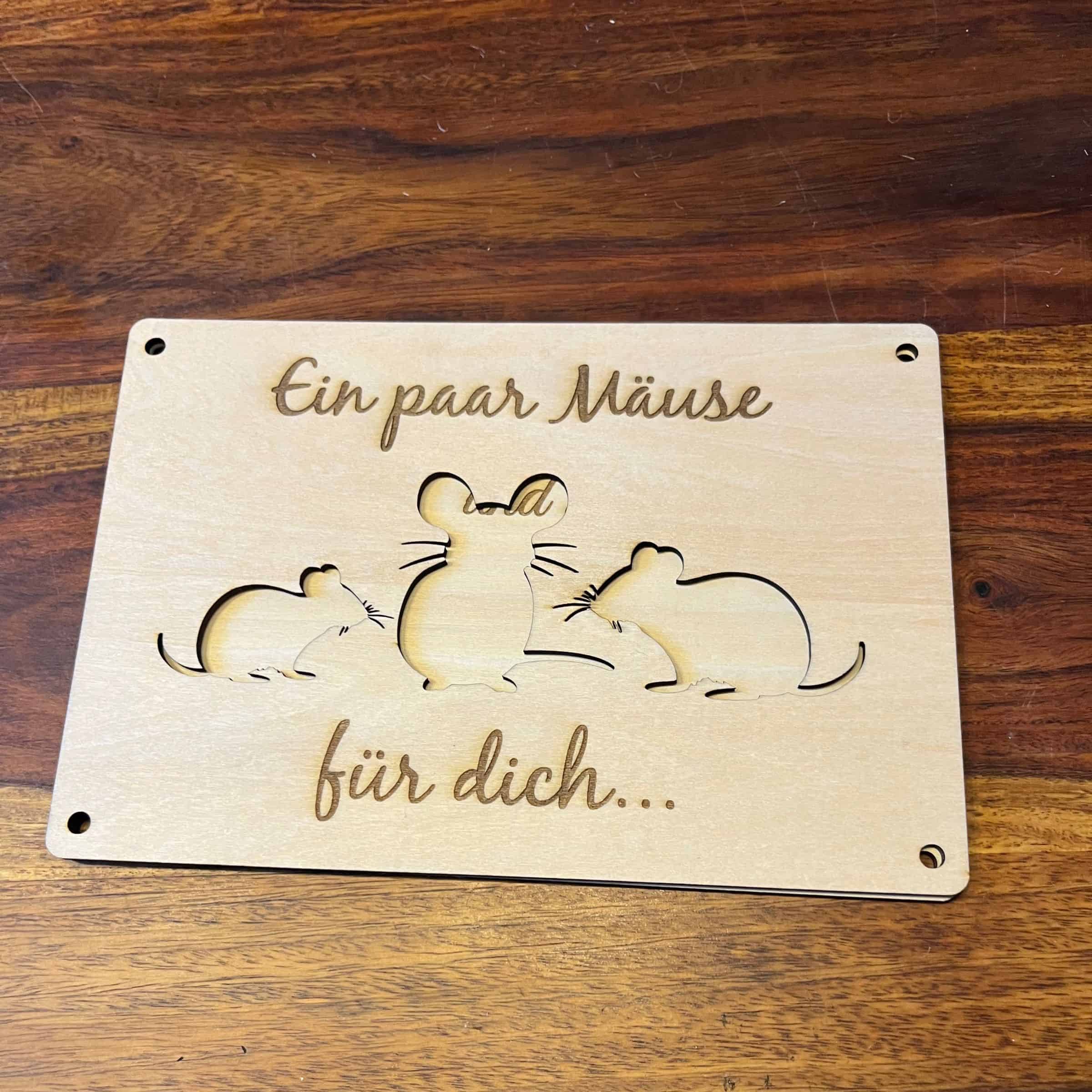 geldgeschenk-holzkarten-maeuse-zusammengestellt