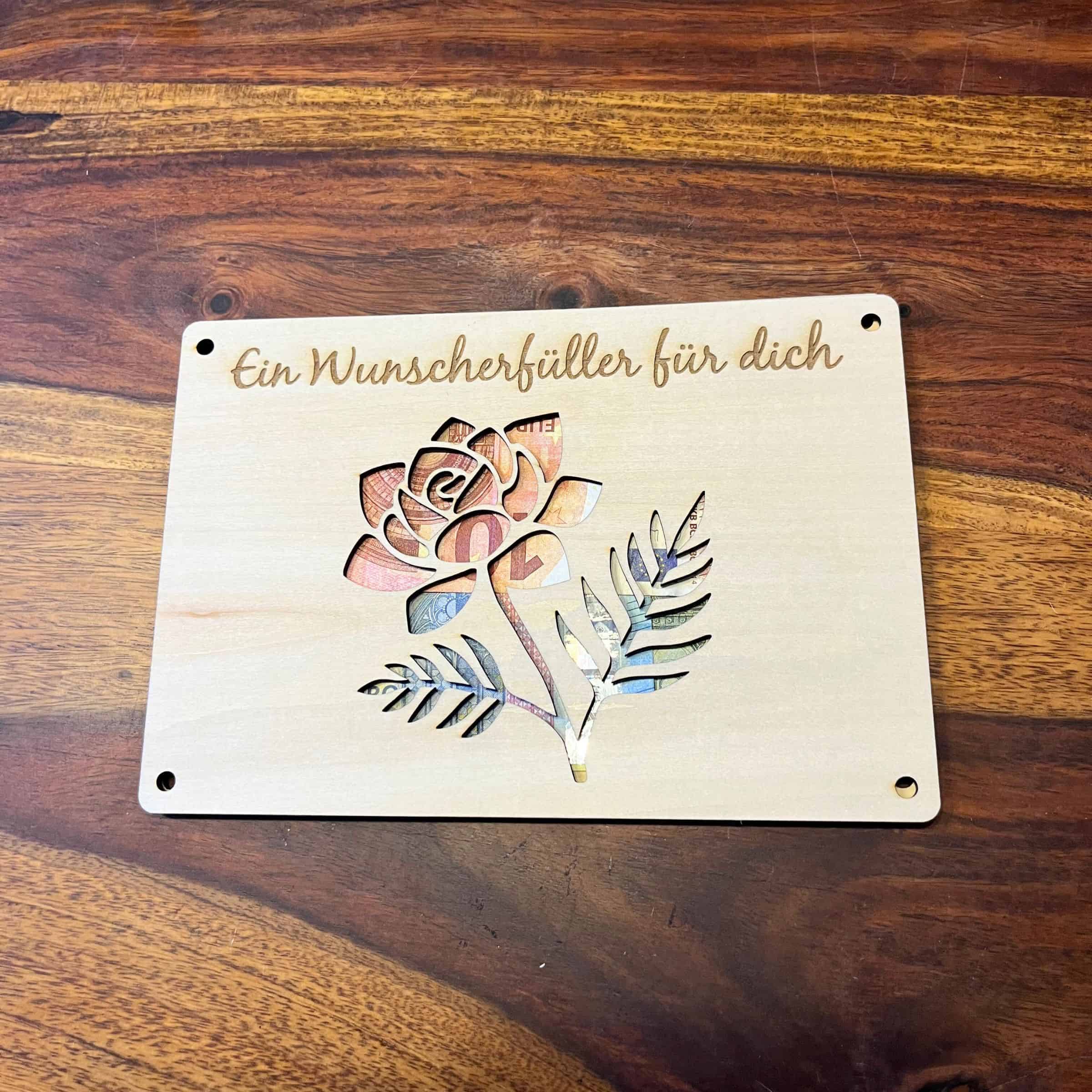 geldgeschenk-holzkarten-rose-befuellt