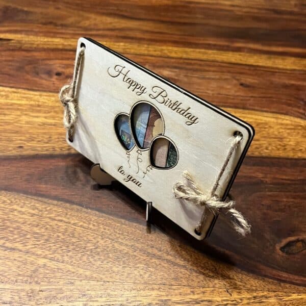 geldgeschenkkarte-holz-ballon-seitlich