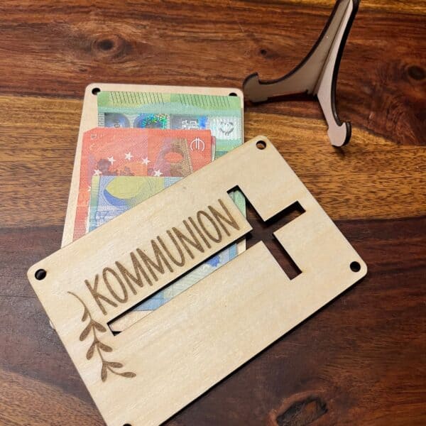 geldgeschenkkarte-holz-kommunion-kreuz-geld