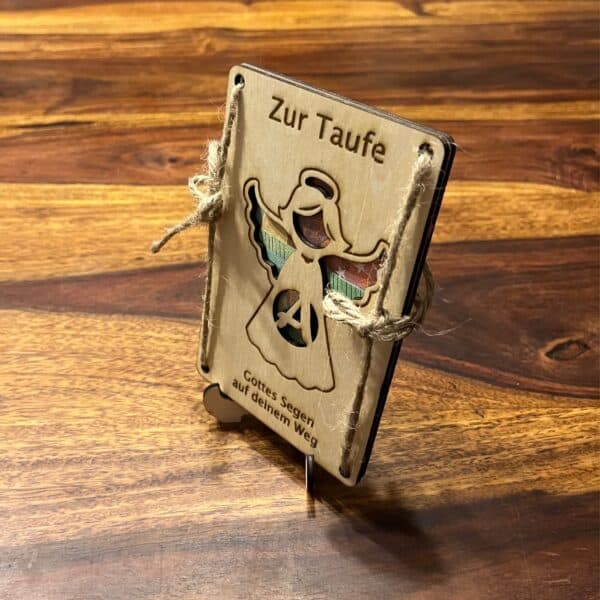 holz-geldgeschenkkarte-taufe engel-name-seitlich