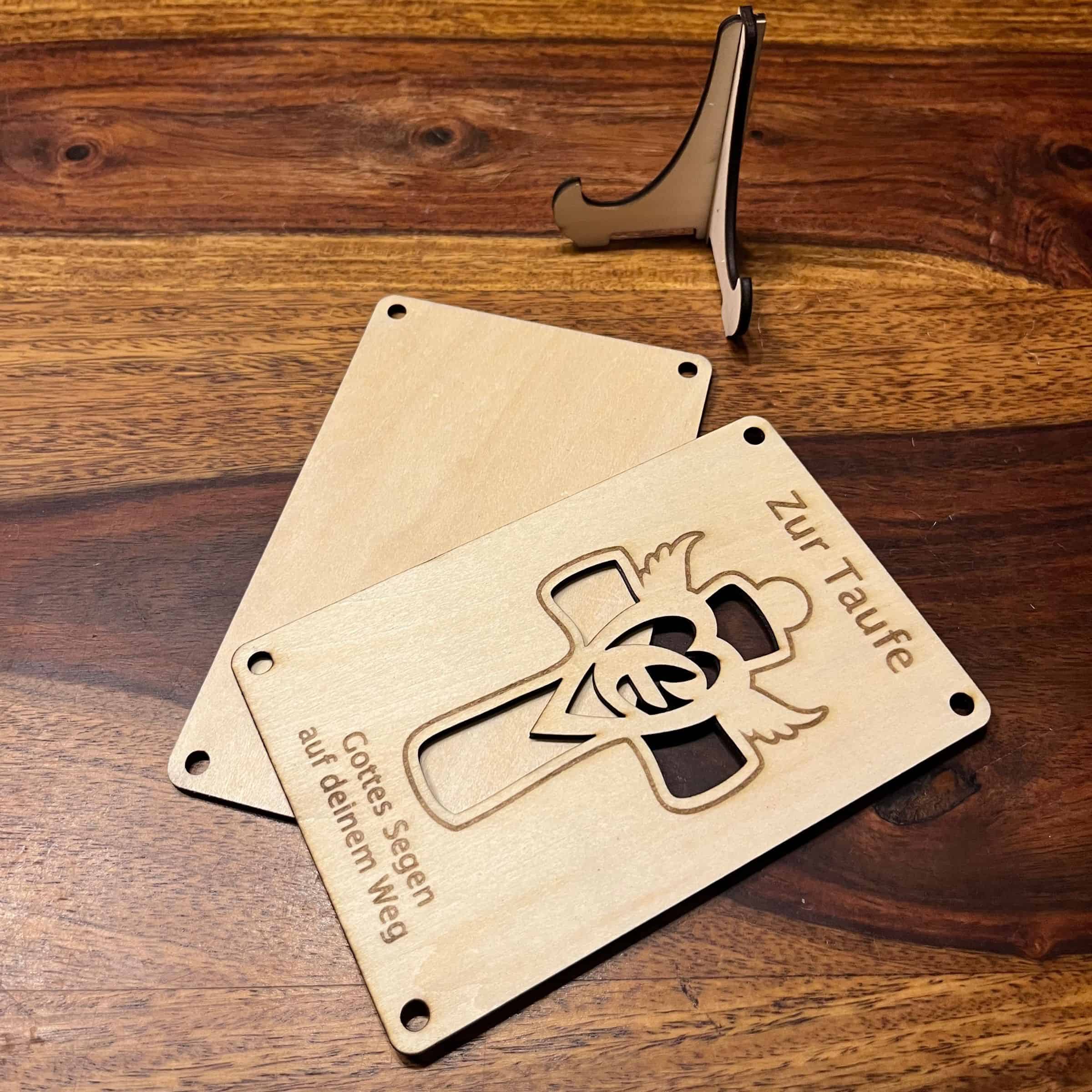 holz-geldgeschenkkarte-taufe kreuz-name-platten