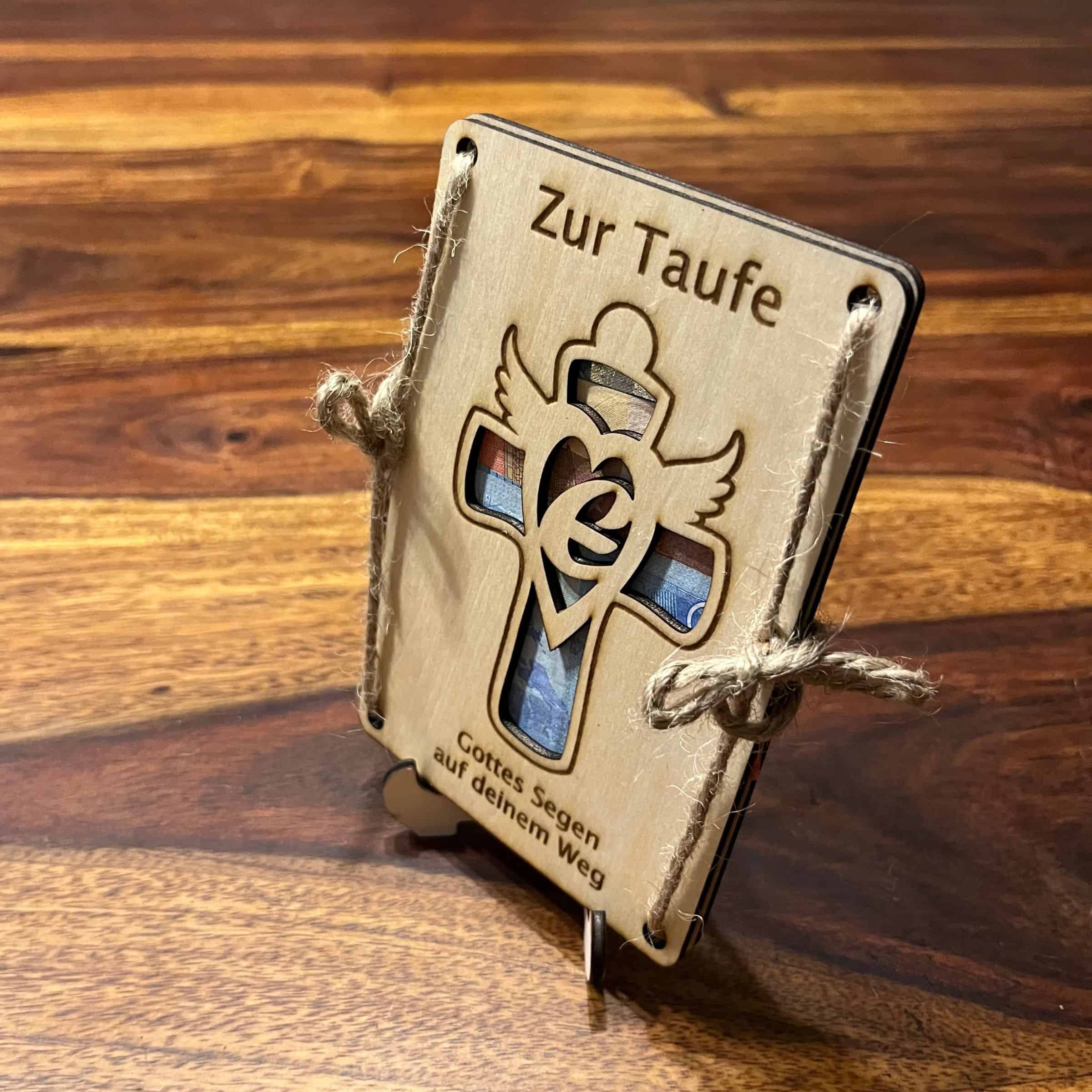holz-geldgeschenkkarte-taufe kreuz-name-seitlich