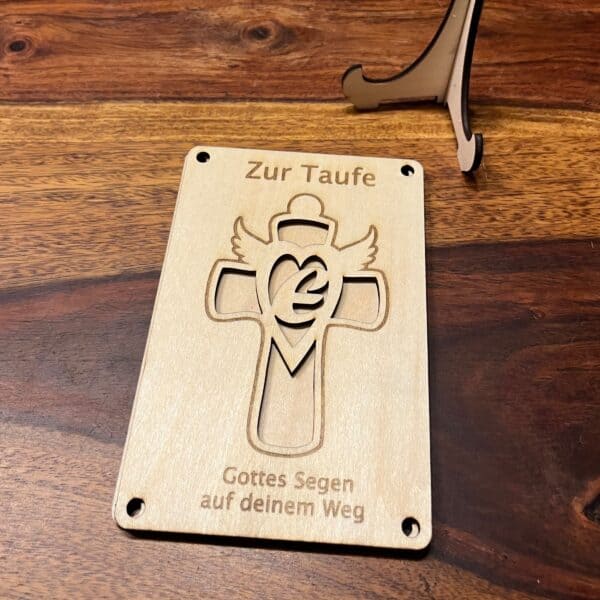 holz-geldgeschenkkarte-taufe kreuz-name-zusammengelegt